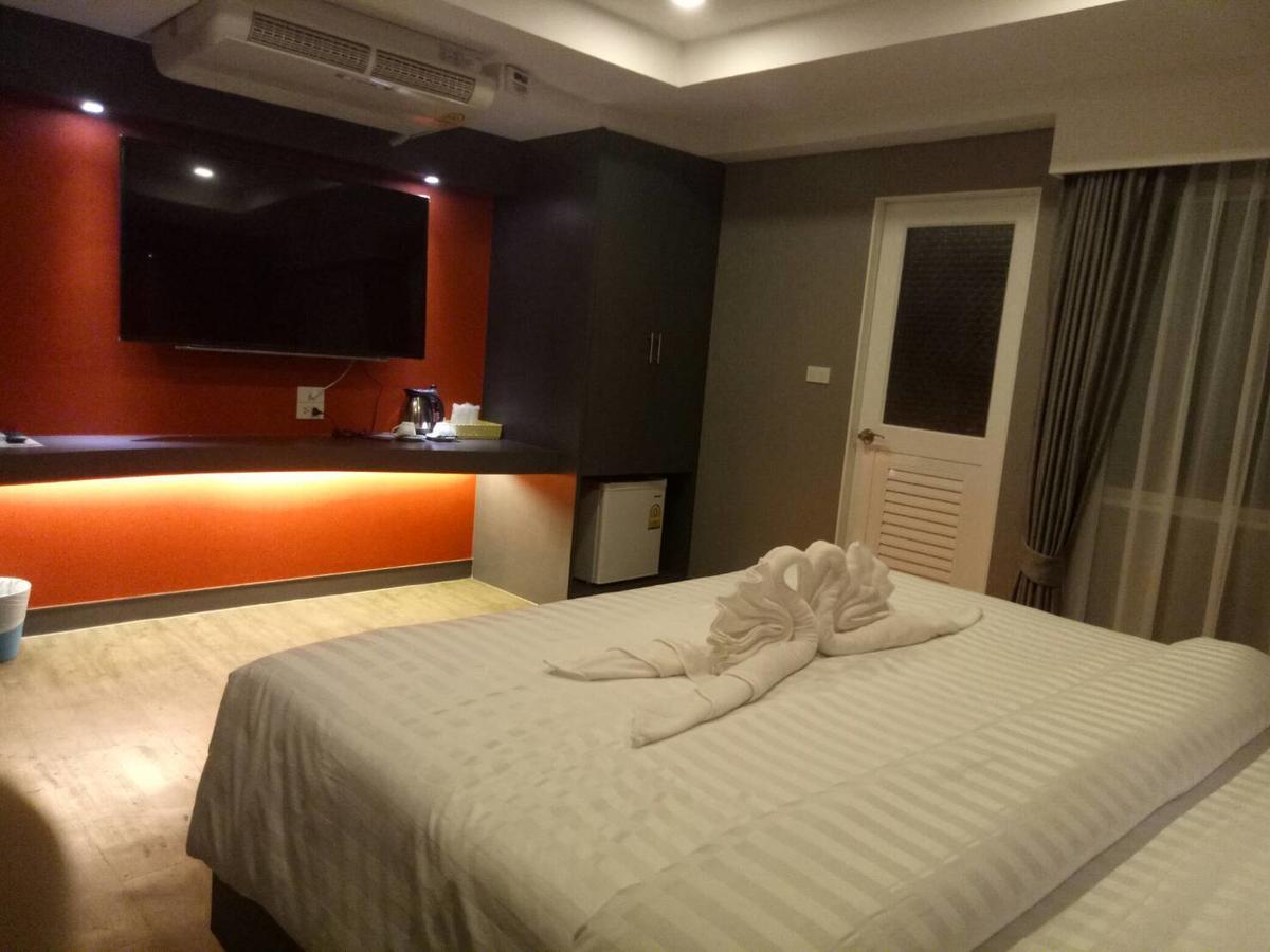 Nava Grand Hotel Rangsit Екстериор снимка